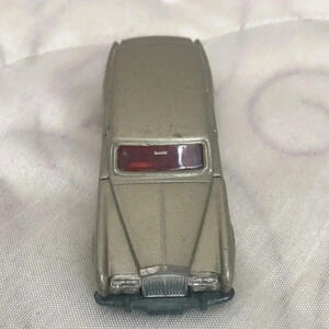 Tomica Rolls Royce Phantom VI Car